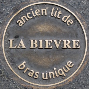plaque Bièvre rue Monge
